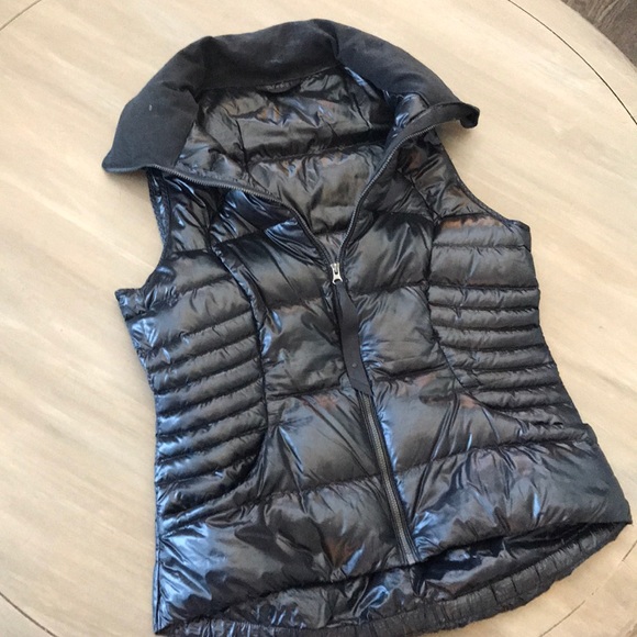 lululemon athletica Jackets & Blazers - ⚡️Lululemon Black Fluffin’ Awesome Down Vest 10⚡️
